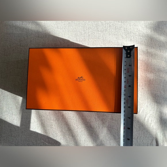 Luxury Brand Orange Box - Picture 6 of 8